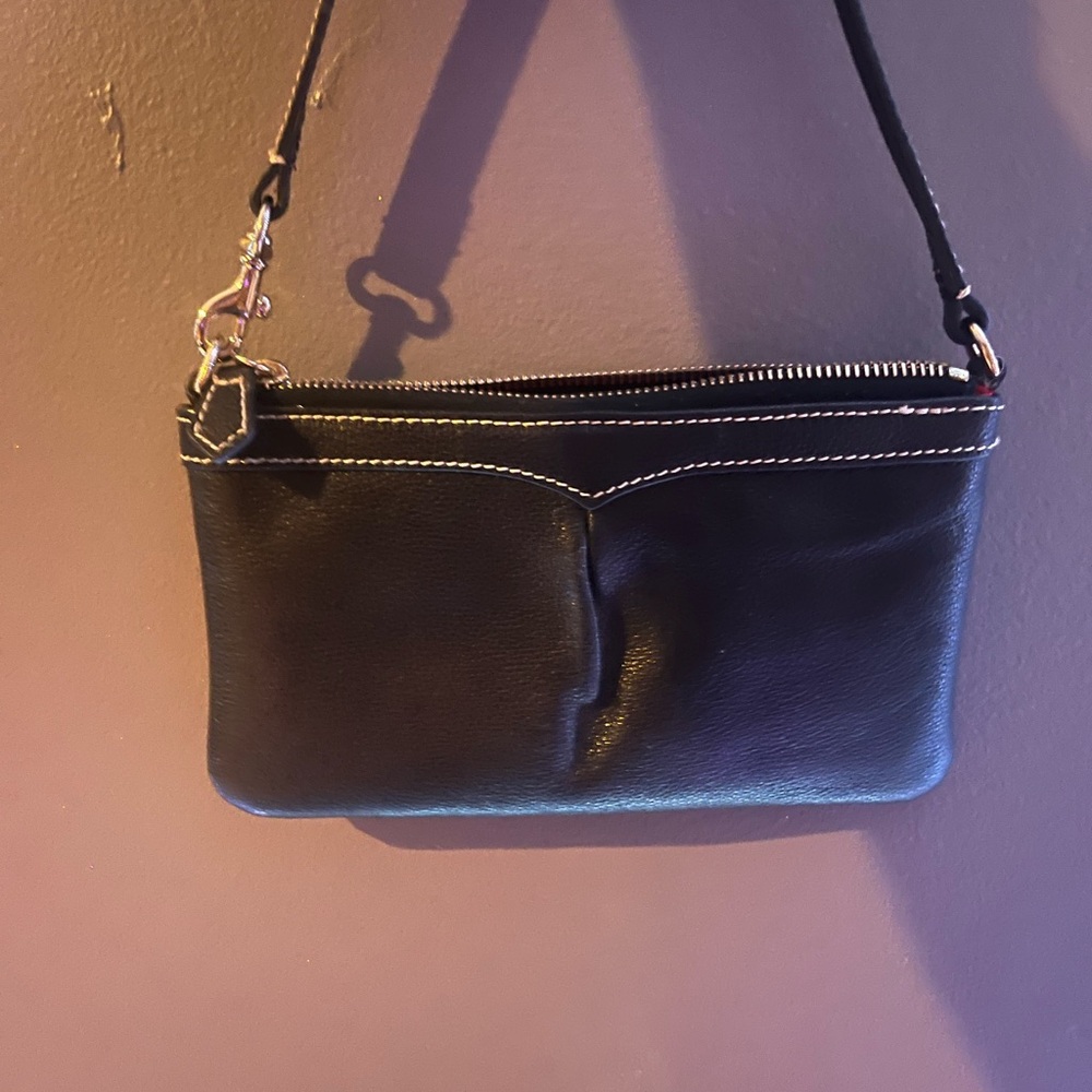 Dooney And Bourke Wristlet Hand Wallet Coin Bag Black Leather Vintage